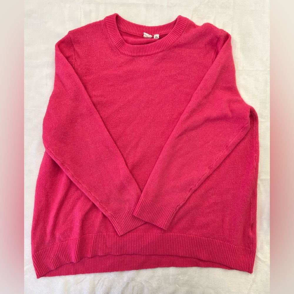 Old Navy Women's Pink Crew Neck Sweater